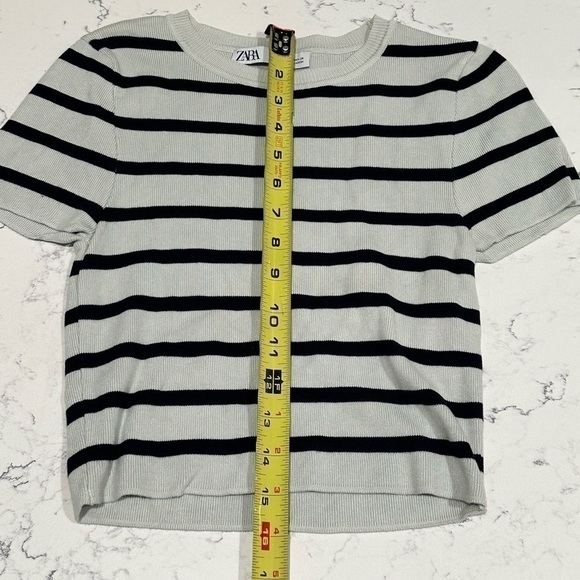 Zara T-Shirt - Picture 3 of 4